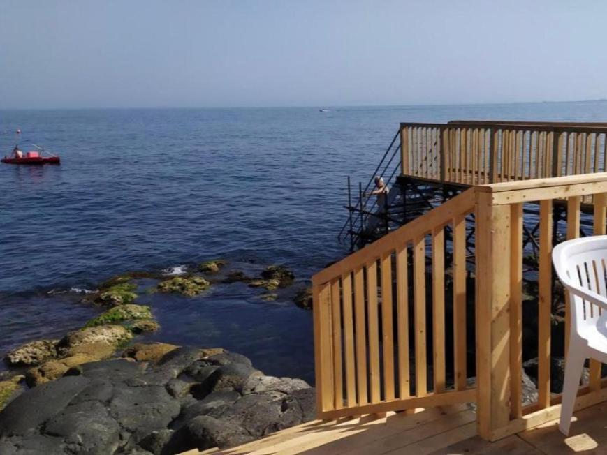 Venusilia Apartment - Free Parking Aci Castello Exterior foto